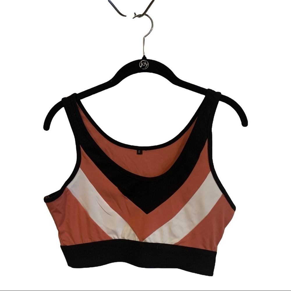 Brick orange black and white color block training style top